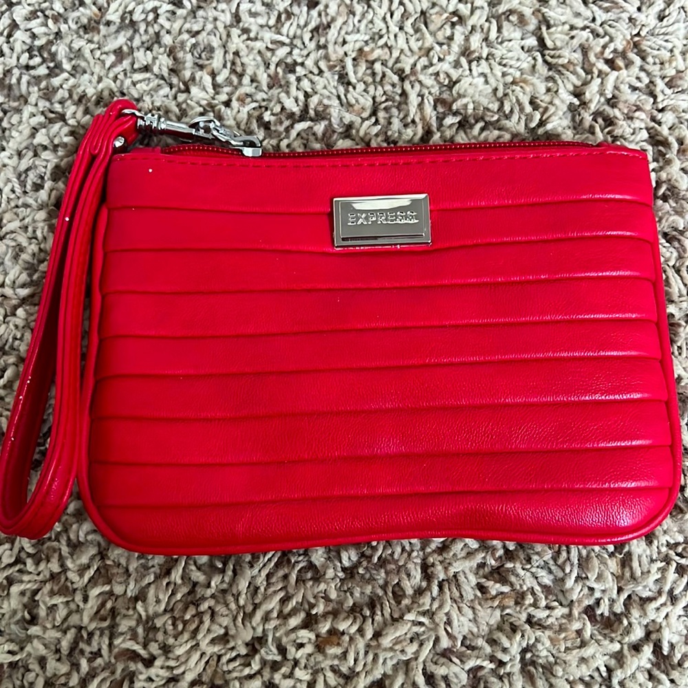 Express wristlet wallet